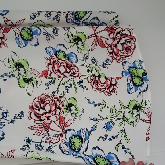 daniel rainn floral sleeveless top - Picture 10 of 13